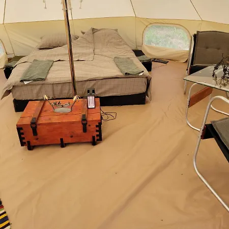 Glamping *